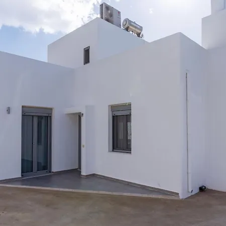 Ioannis House * Σελλία